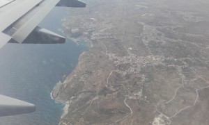 ... w końcu Malta... widok z samolotu na Gozo i marinę Mgar