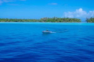 pierwsze snoorklowania, pierwsze kotwicowisko Coral River na Tahaa... - przepięknie!